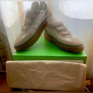 Adidas Ivy Park Super Sleek Three Strap ‘Wonder White Gum” size 11 *worn once*